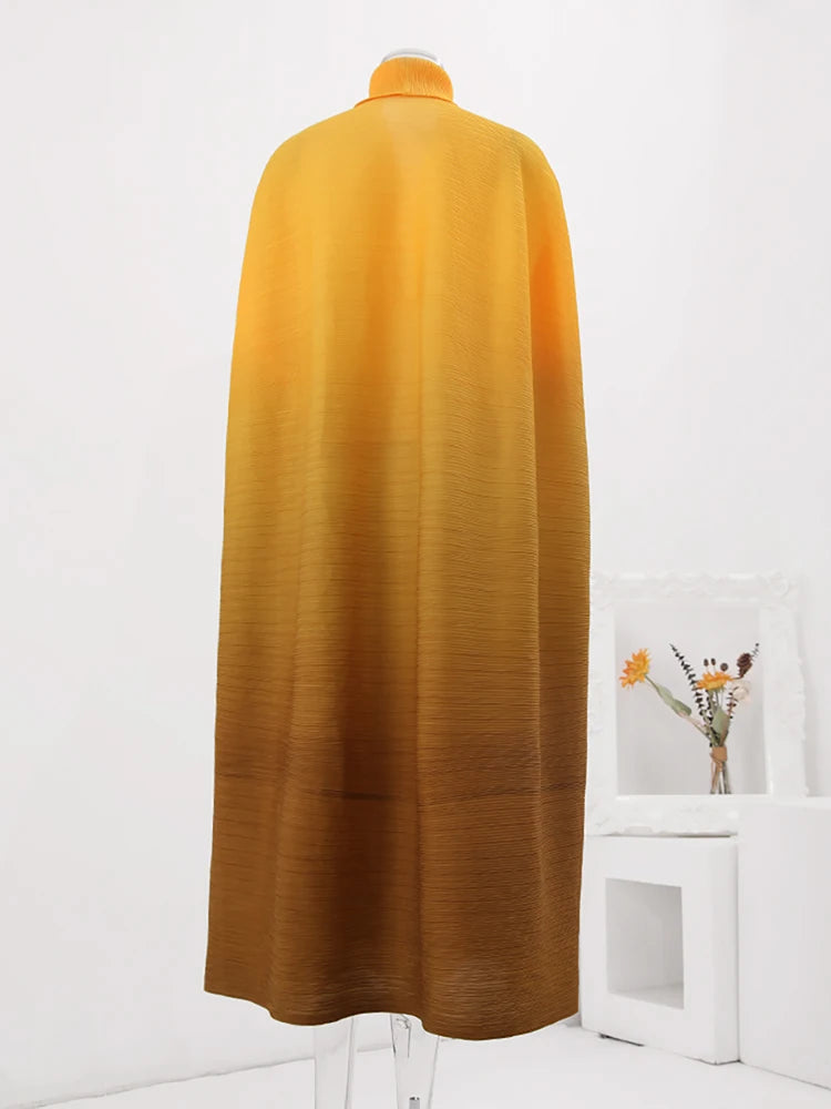Gradient colour batfly sleeve pleated trench coat, women's stylish goddess style loose long pleated jacket